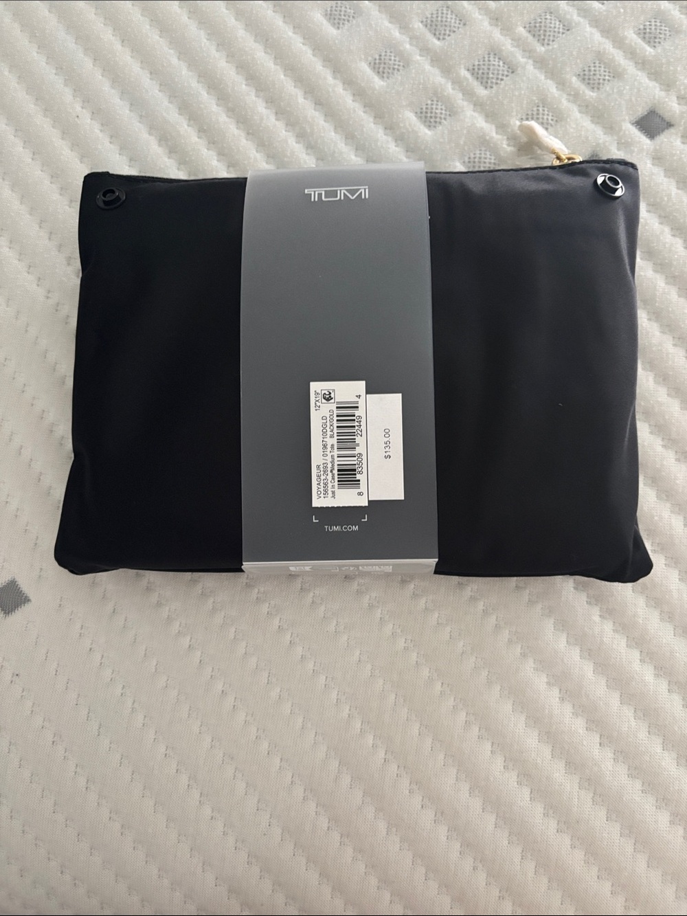 Brand New!! Tumi Black just in case medium tote with Gold Zipper - Picture 2 of 5